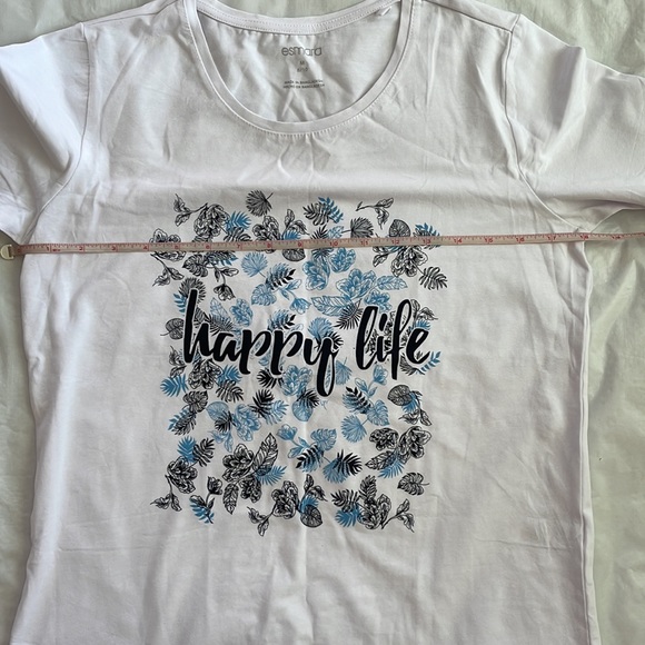 ESMARA T-Shirt with Short Sleeves in White Size Medium/8/10 NWOT 2/20$ - Picture 6 of 12